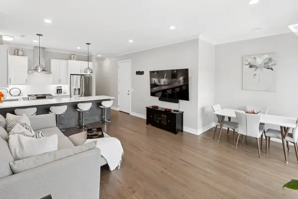 1466 W Winona ST #2, Chicago, IL 60640