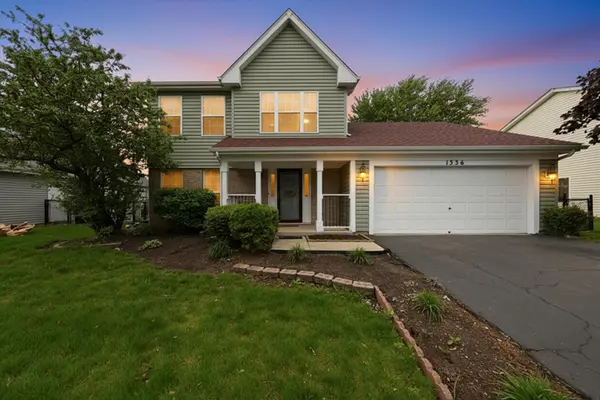 1336 Parkside DR, Bolingbrook, IL 60490