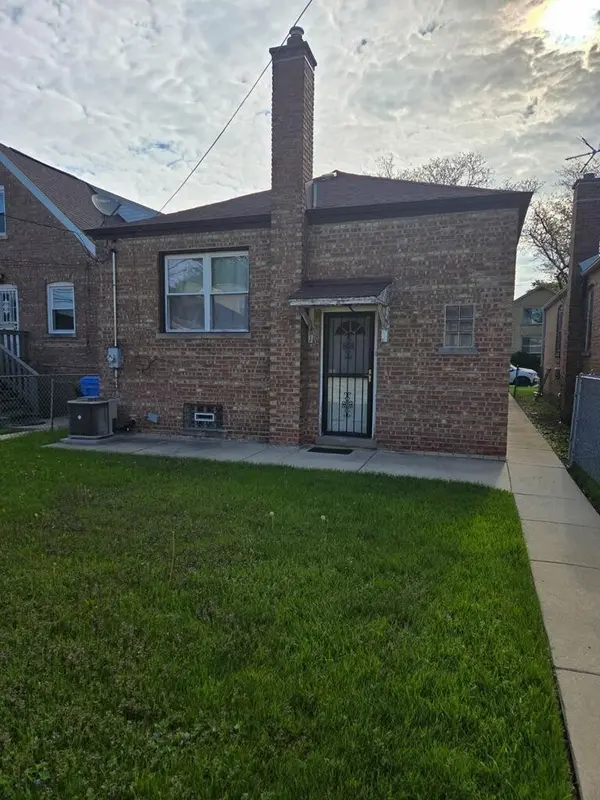 7252 S Francisco AVE, Chicago, IL 60629