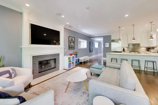 837 W BUCKINGHAM PL #3, Chicago, IL 60657