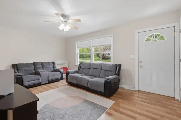 137 E 7th ST, Coal Valley, IL 61240