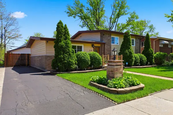 319 N Bradley DR, Chicago Heights, IL 60411