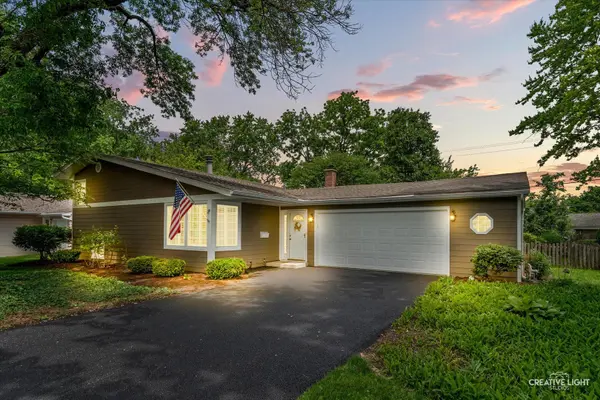 1128 Modaff RD, Naperville, IL 60540