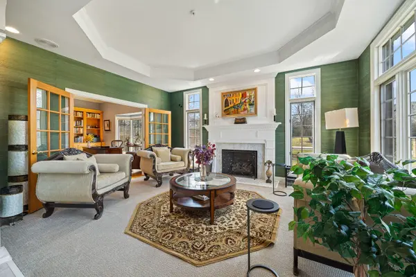 4480 Normandy CT, Long Grove, IL 60047