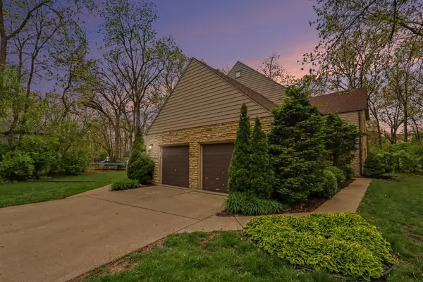 24457 W Kipling CT, Joliet, IL 60404