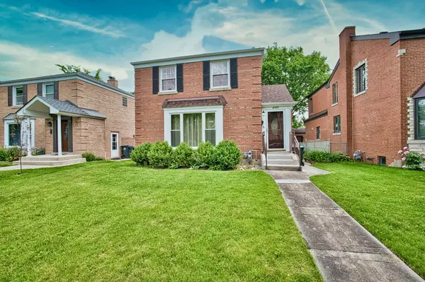 6707 N Saint Louis AVE, Lincolnwood, IL 60712