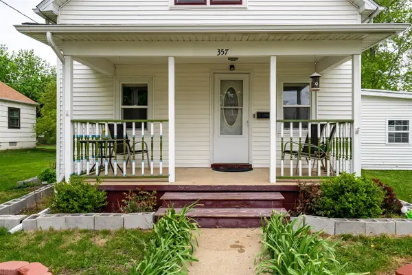357 W 3rd ST, El Paso, IL 61738