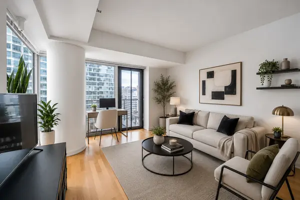 160 E Illinois ST #2003, Chicago, IL 60611