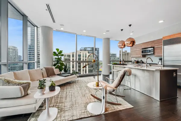 110 W SUPERIOR ST #1502, Chicago, IL 60654