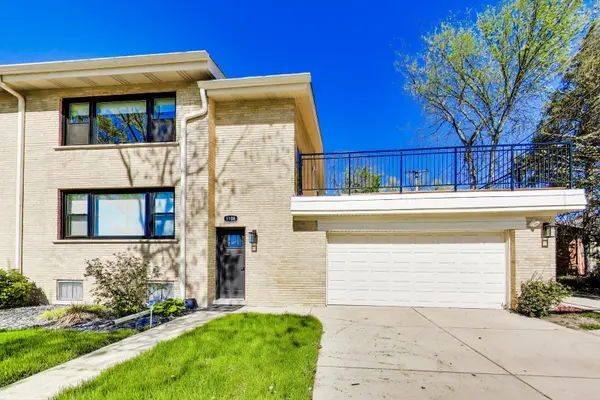 1108 Fortuna AVE, Park Ridge, IL 60068
