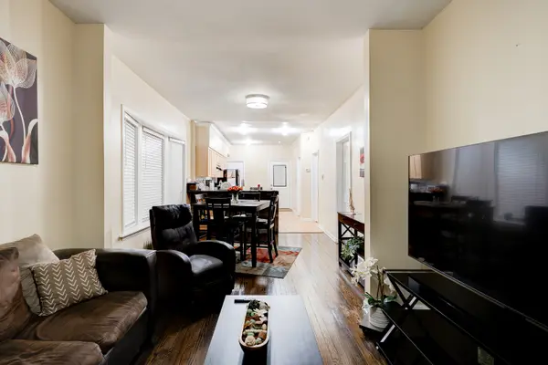 608 N Monticello AVE, Chicago, IL 60624