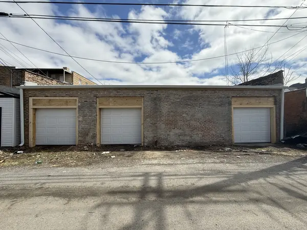 11440 S Indiana AVE, Chicago, IL 60628