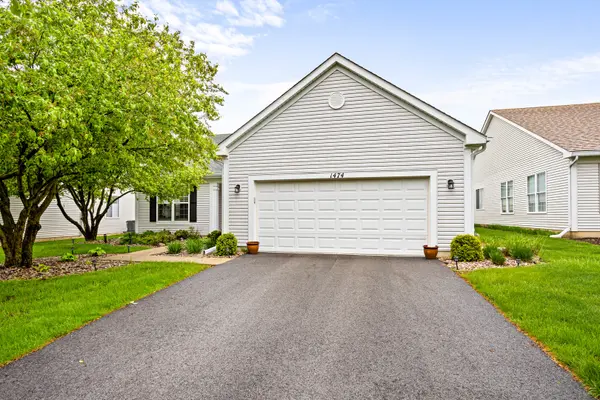 1474 W Flint LN, Romeoville, IL 60446