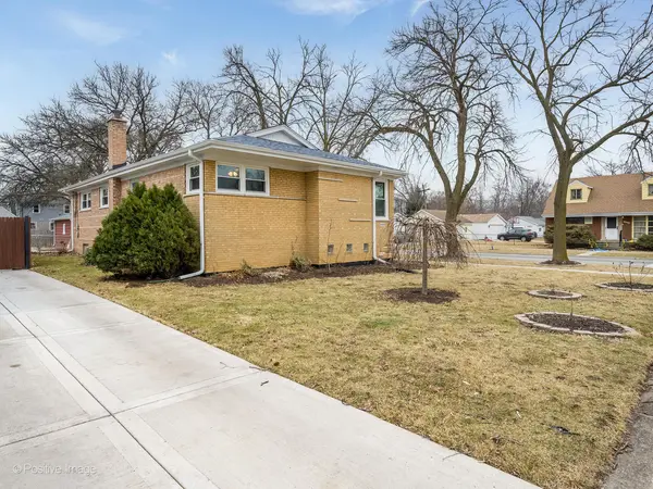 18547 Lexington AVE, Homewood, IL 60430
