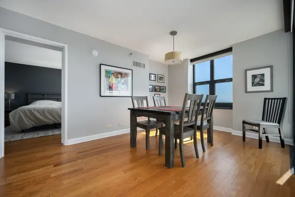 3660 N Lake Shore DR #2901, Chicago, IL 60613