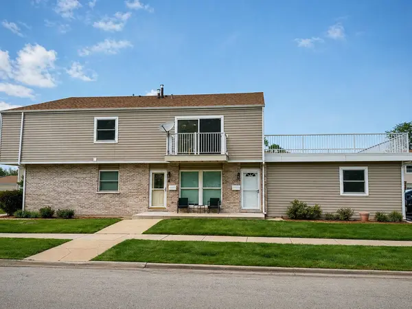 7602 159th PL #19, Tinley Park, IL 60477