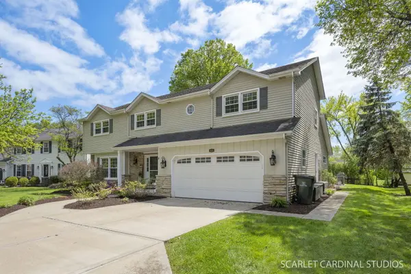 620 Virginia CT, Naperville, IL 60540