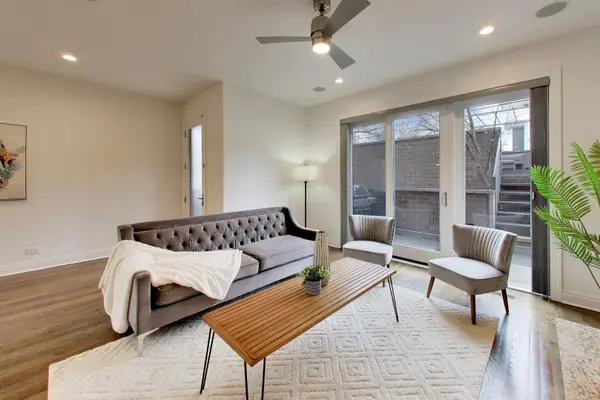 3407 N Bell AVE #B, Chicago, IL 60618