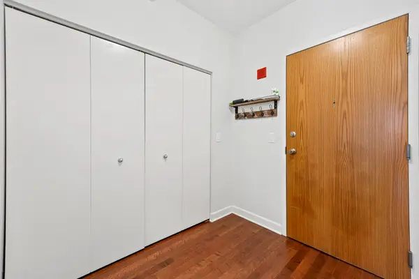 451 W HURON ST #1308, Chicago, IL 60654
