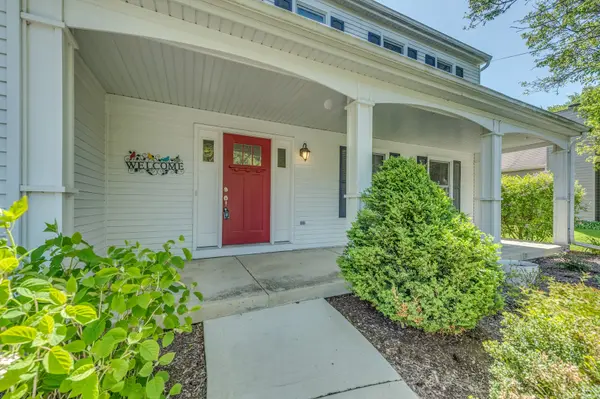 424 S Forest AVE, Batavia, IL 60510