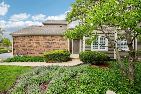 1496 Aberdeen CT #1496, Naperville, IL 60564