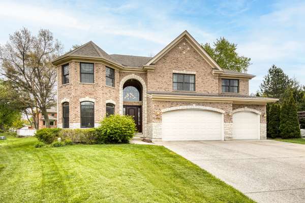731 S Michigan CT, Palatine, IL 60067