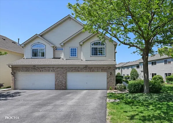 386 Jamestown CT, Aurora, IL 60502