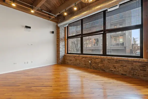 1040 W Adams ST #122, Chicago, IL 60607