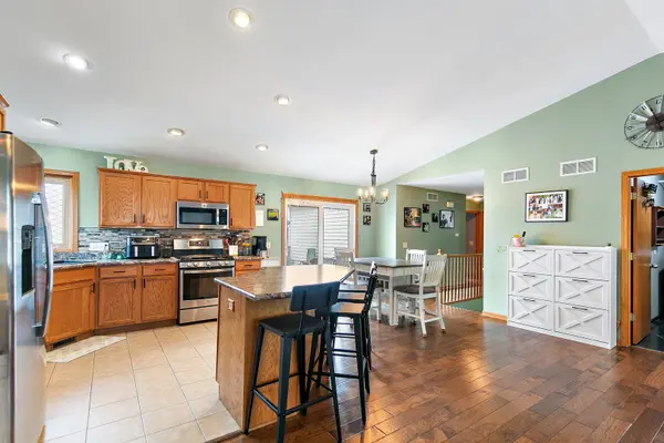 919 Spring DR, Marengo, IL 60152