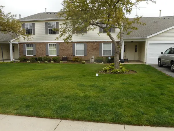 355 Wilmington DR #D1, Bartlett, IL 60103