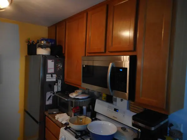355 Wilmington DR #D1, Bartlett, IL 60103