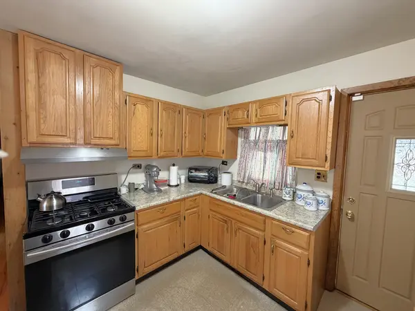 12427 S Ada ST, Calumet Park, IL 60827