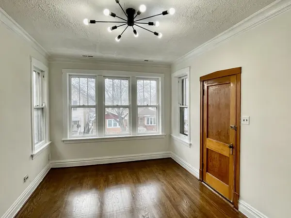 4435 S Artesian AVE, Chicago, IL 60632