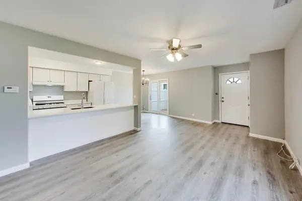 1536 Cornell CIR #0, Hoffman Estates, IL 60169