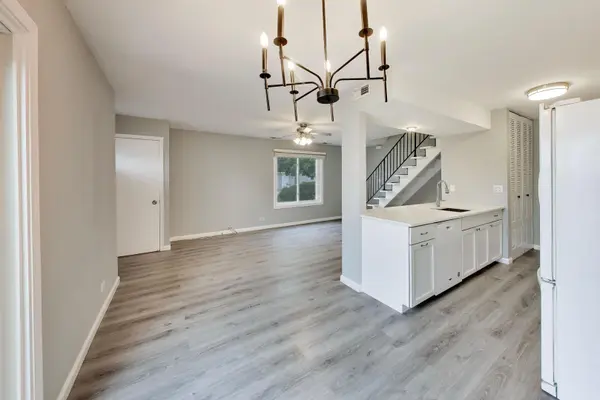 1536 Cornell CIR #0, Hoffman Estates, IL 60169