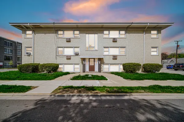 8636 Grand AVE #1D, River Grove, IL 60171