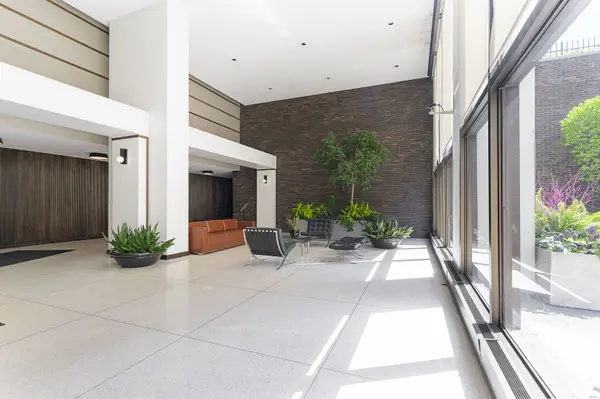 5455 N Sheridan RD #707, Chicago, IL 60640