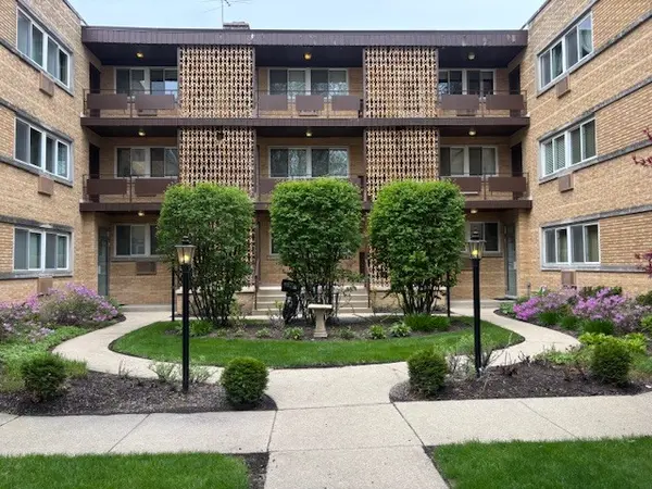 Address not disclosed, Evanston, IL 60201