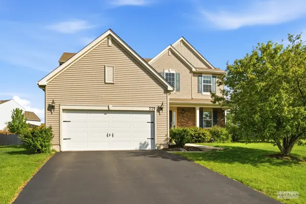 775 Kentshire DR, Yorkville, IL 60560