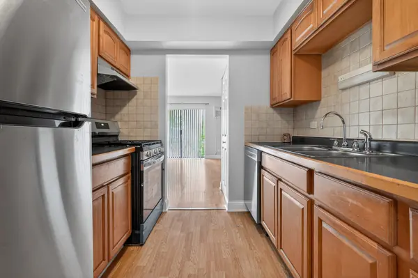 7117 W 93rd ST #405, Oak Lawn, IL 60453