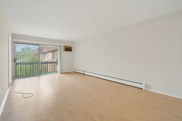 940 E Old Willow RD #307, Prospect Heights, IL 60070