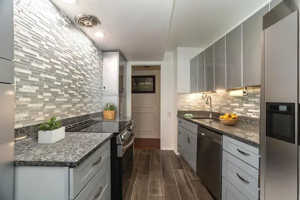 300 N State ST #5620, Chicago, IL 60654