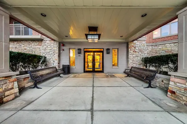 115 Prairie Park DR #502, Wheeling, IL 60090