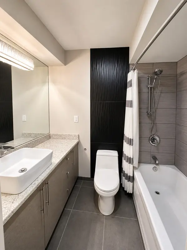 5721 W 103rd ST #203, Oak Lawn, IL 60453