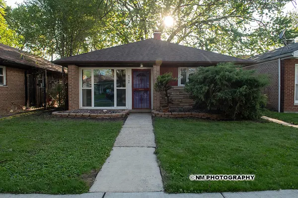 9540 S Bennett AVE, Chicago, IL 60617