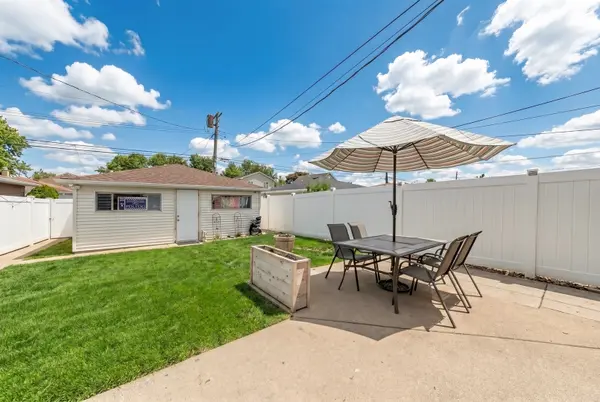 7441 N Octavia AVE, Chicago, IL 60631