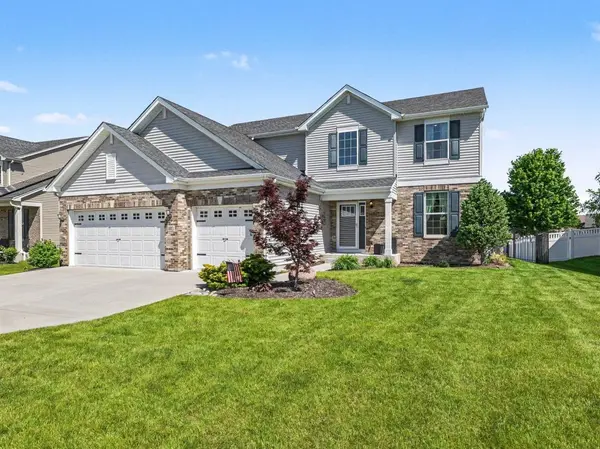 803 High Grove DR, Minooka, IL 60447