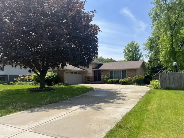 529 Shorewood DR, Shorewood, IL 60404