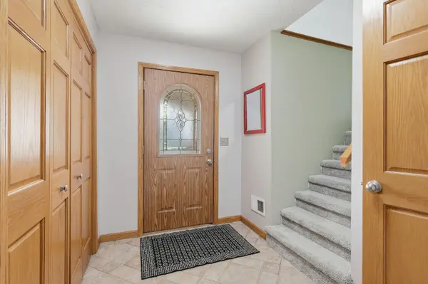 3706 Tam O Shanter DR, Bettendorf, IA 52722