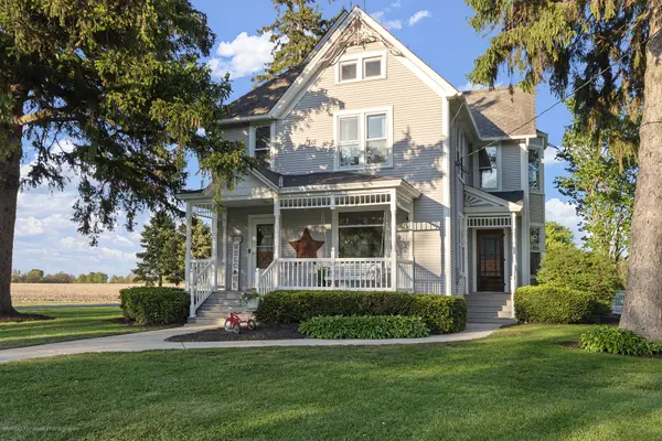 245 N Cedar ST, Leland, IL 60531